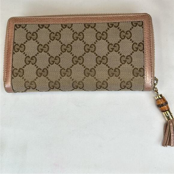 Gucci GG long zip wallet w/ pink metallic leather trim and interior - Picture 2 of 9